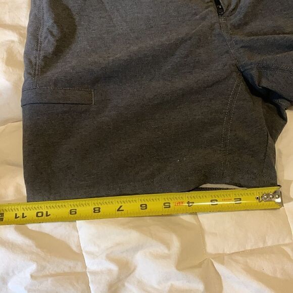 KUHL, ladies 10, shorts, excellent condition - Picture 12 of 14